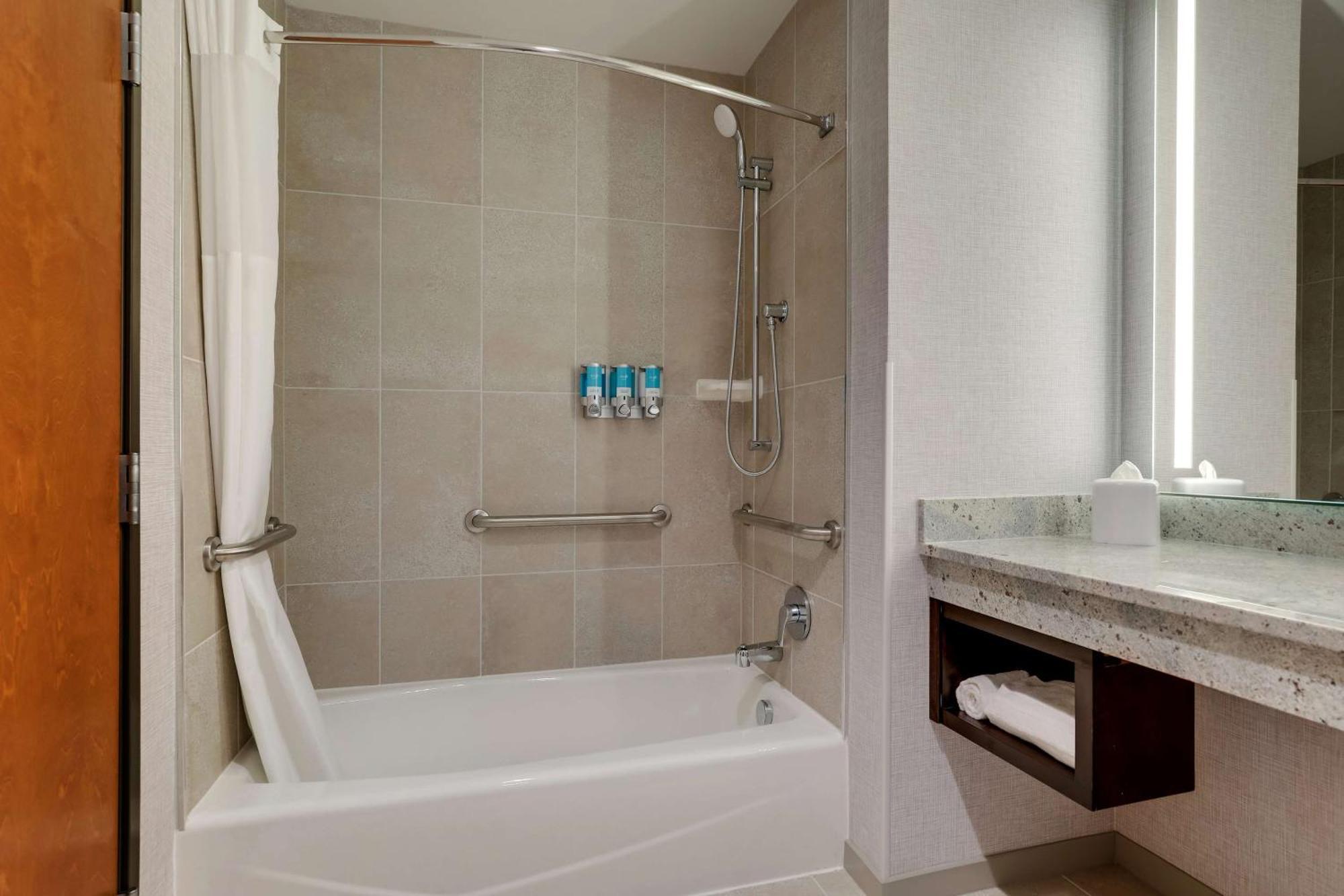 Drury Plaza Hotel Cincinnati Florence Ngoại thất bức ảnh